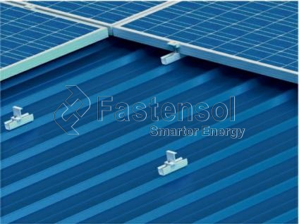 sistema de montagem solar inclinado metal telhado