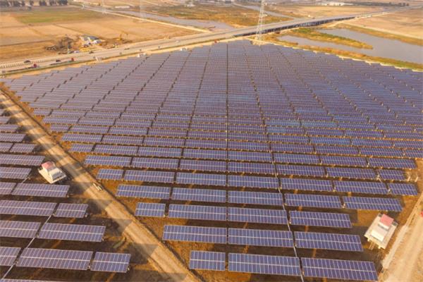 Governo da Ucrânia pretende aumentar a capacidade fotovoltaica instalada para 12,2 GW até 2030