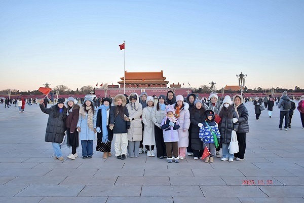 Unidos e em frente! A viagem da Fastensol a Pequim é concluída com sucesso.